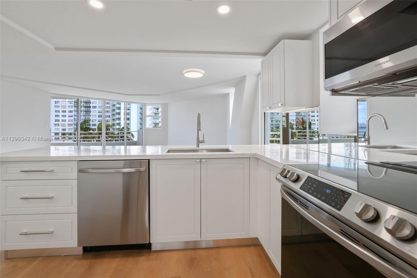 The Hamilton - Residential Lease