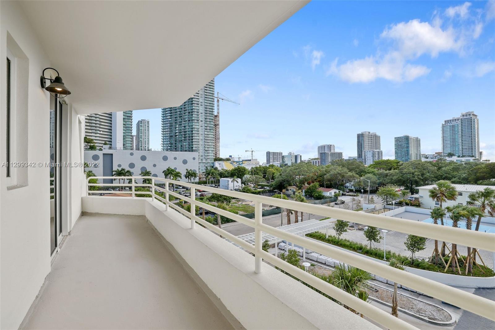 The Hamilton - Residential Lease