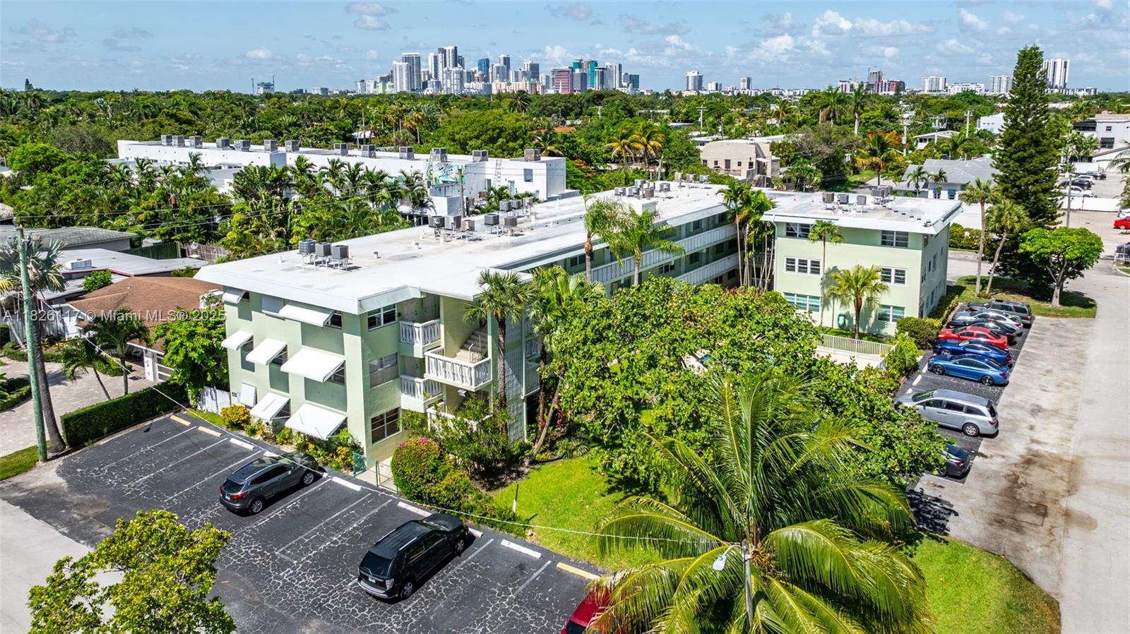 GATEWAY ARMS CONDO - Residential
