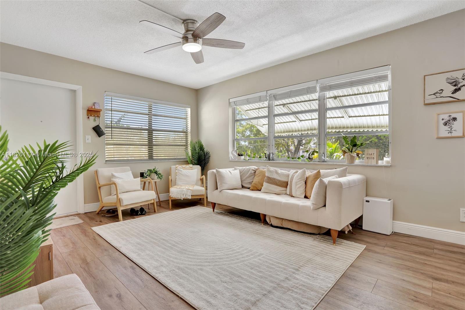 GATEWAY ARMS CONDO - Residential