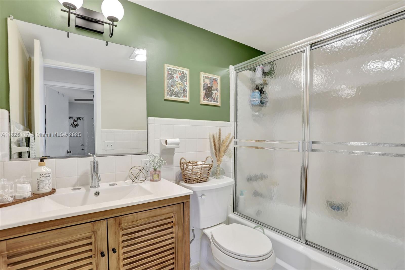 GATEWAY ARMS CONDO - Residential