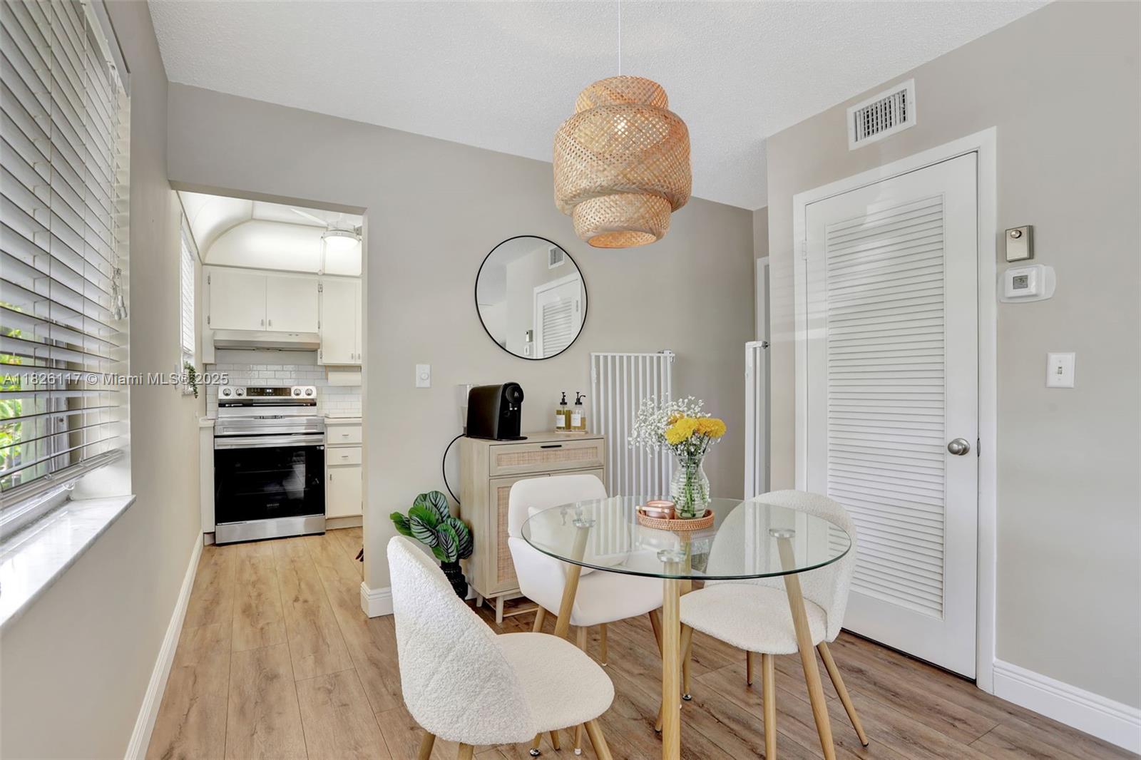 GATEWAY ARMS CONDO - Residential