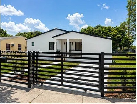 532 SW 44th Ave 0