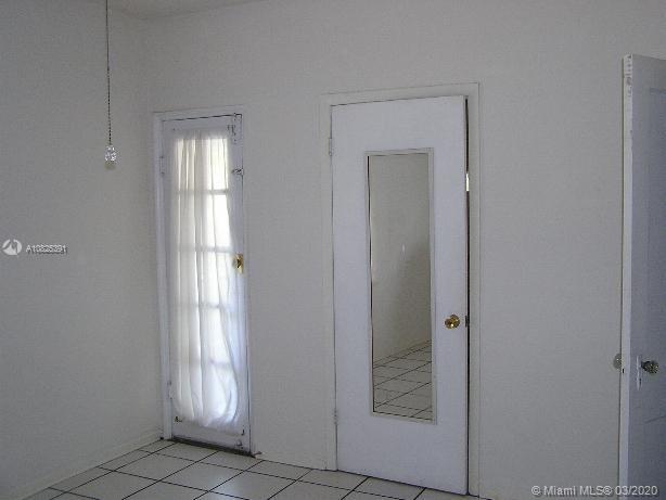 RHODES AMD NEW BISC - Residential Lease