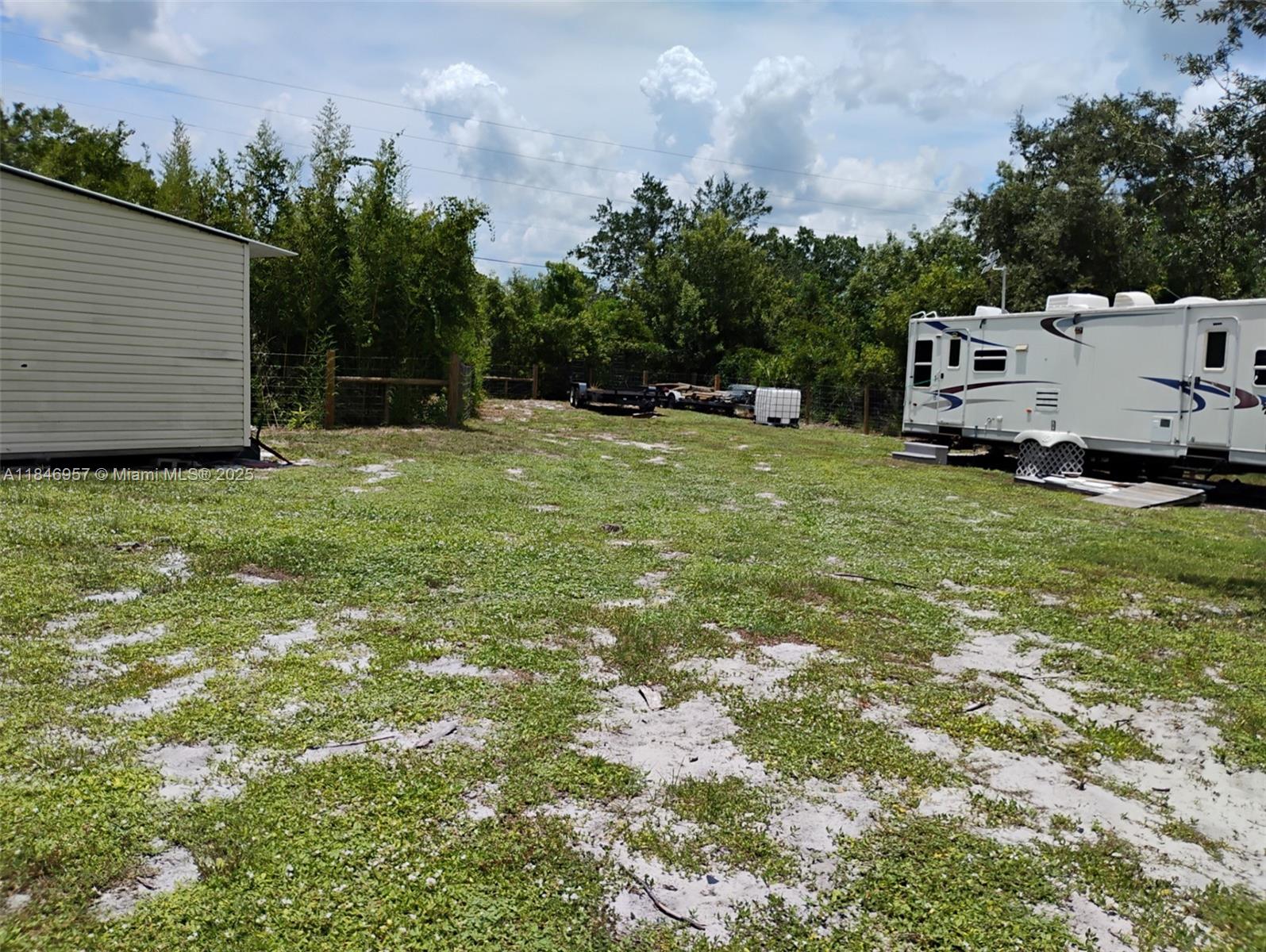 PLACID LAKES - Residential Income