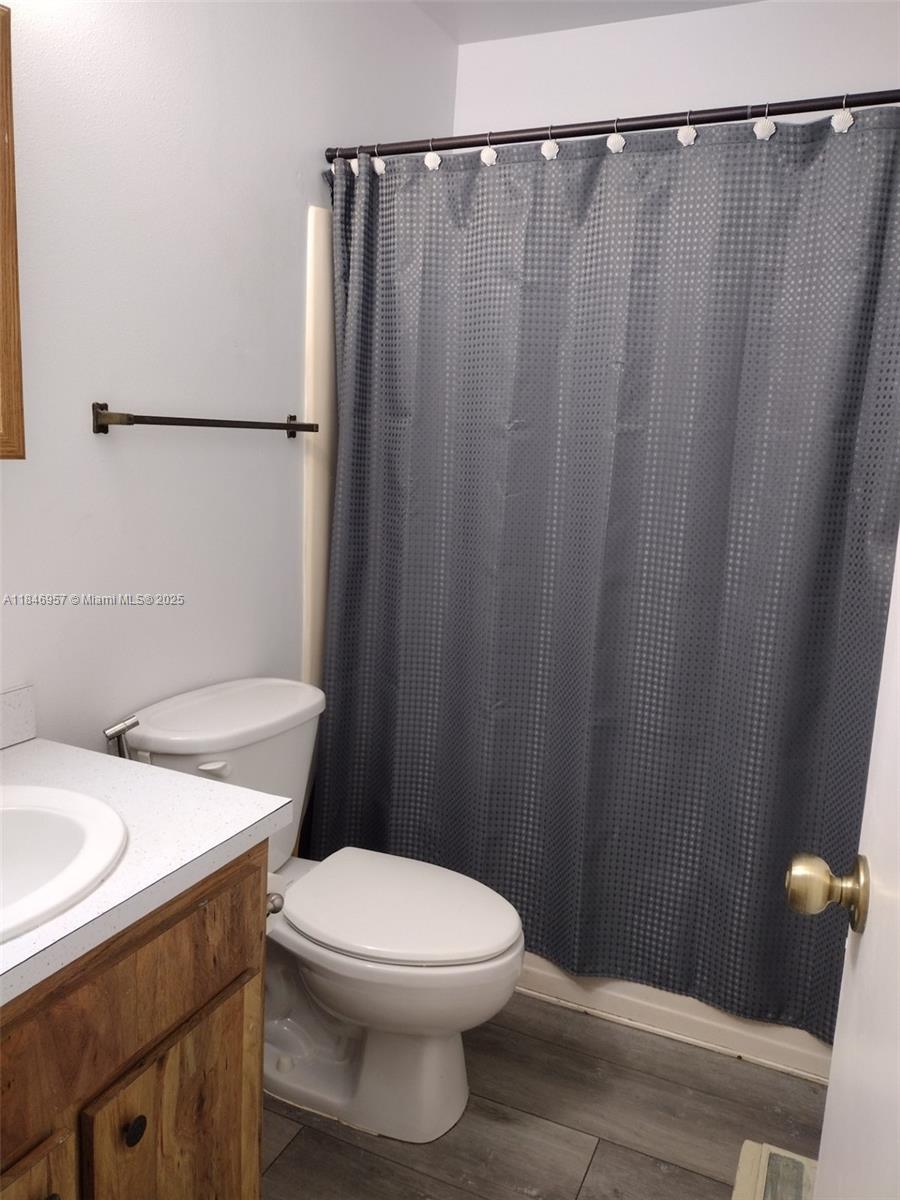 PLACID LAKES - Residential Income