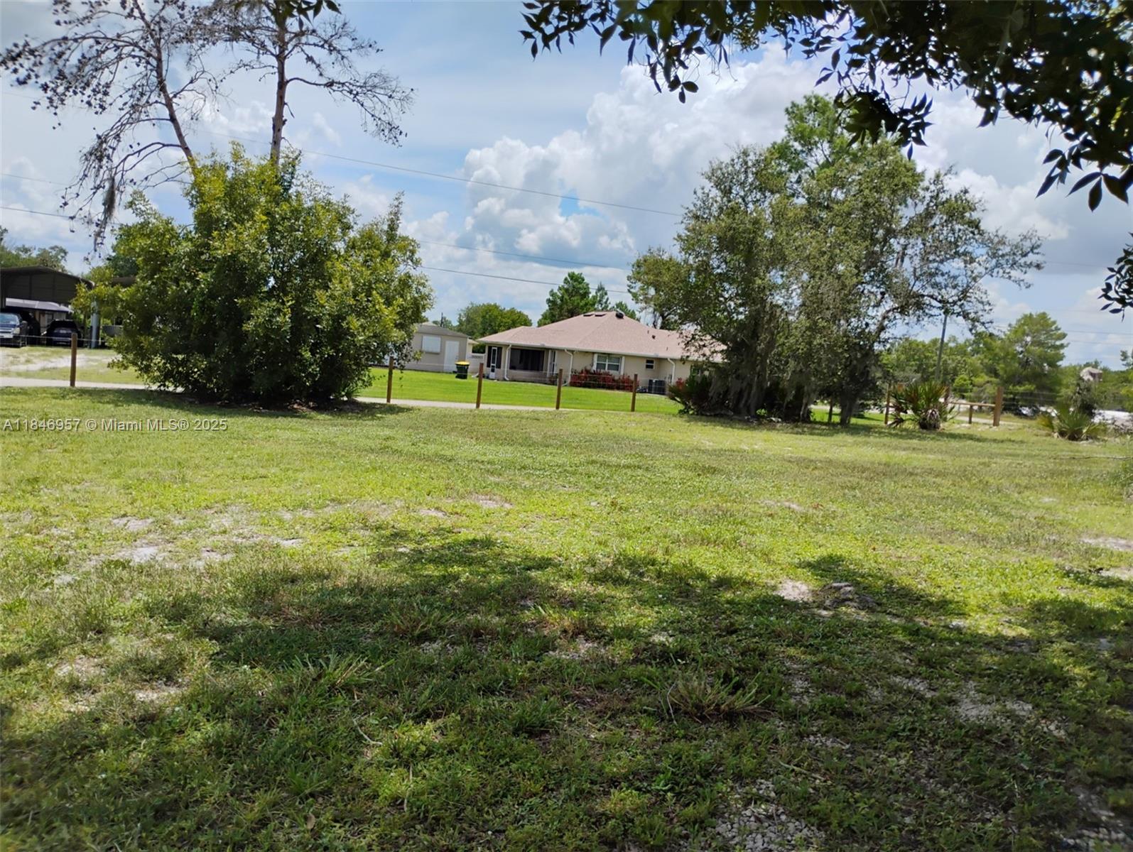 PLACID LAKES - Residential Income