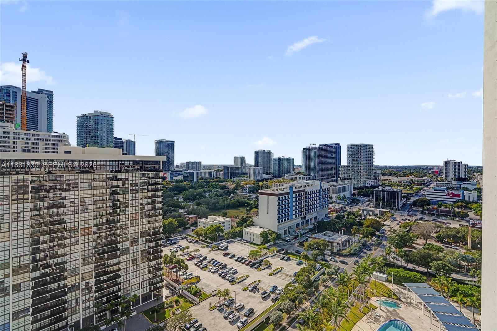 BLUE CONDO - Residential