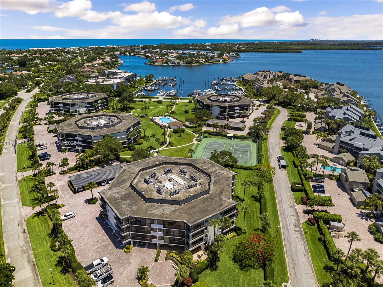 """HARBOUR SIDE YACHT CLU - Residential Lease