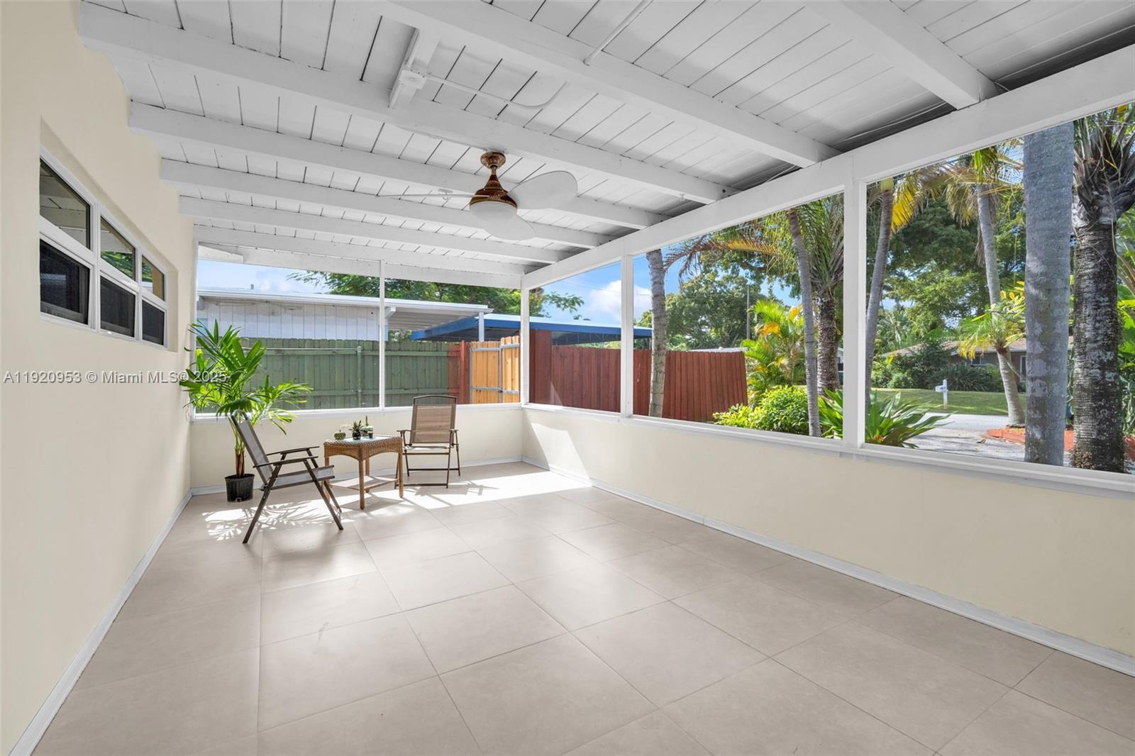 LAUDERDALE ISLES NO 2 - Residential