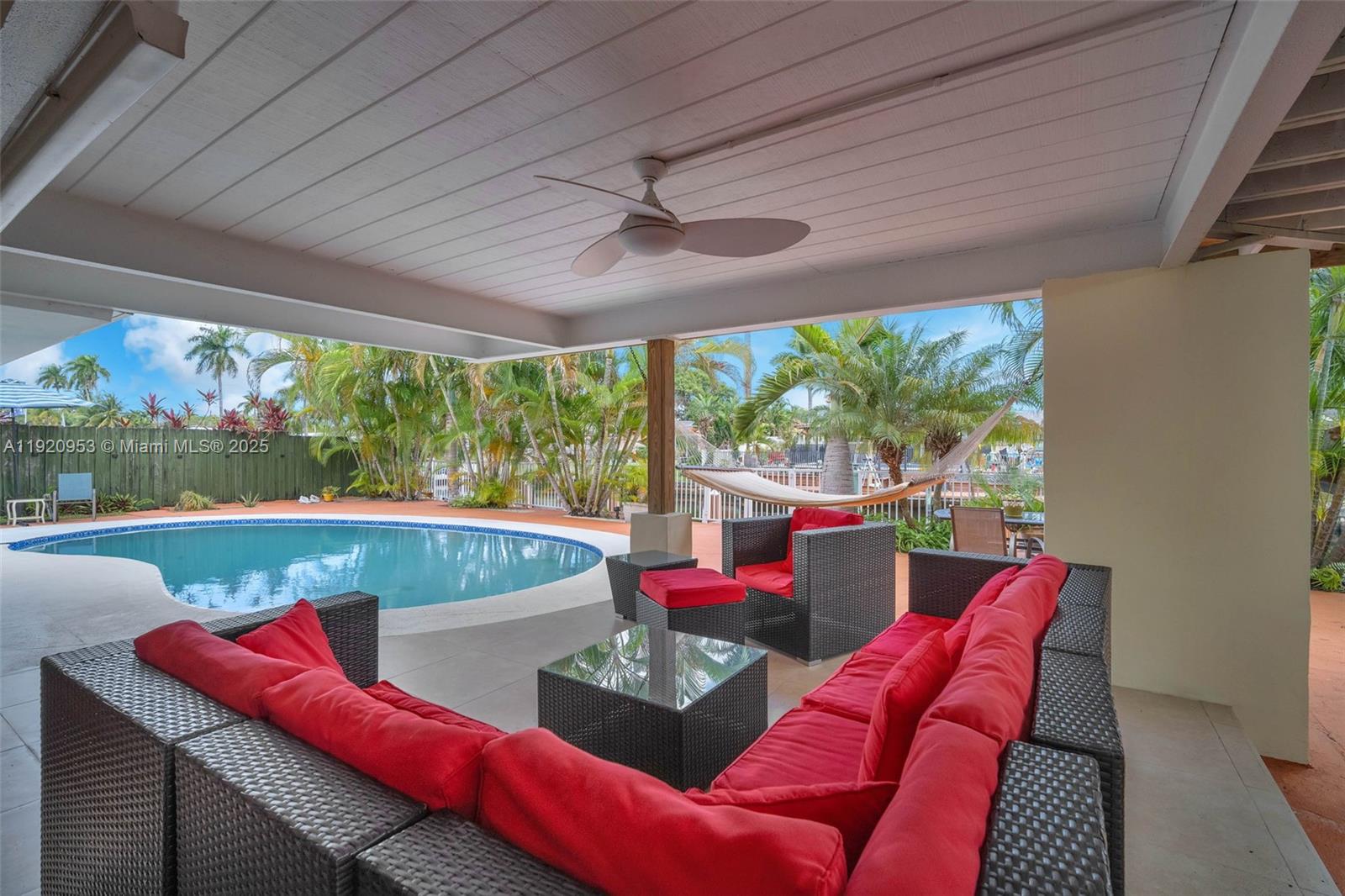 LAUDERDALE ISLES NO 2 - Residential