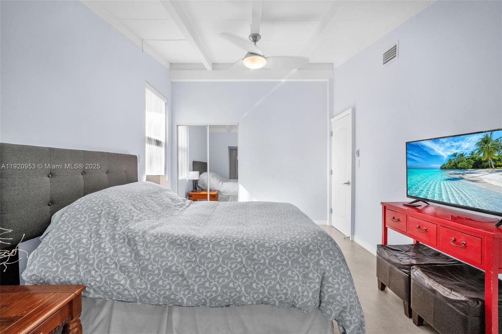 LAUDERDALE ISLES NO 2 - Residential