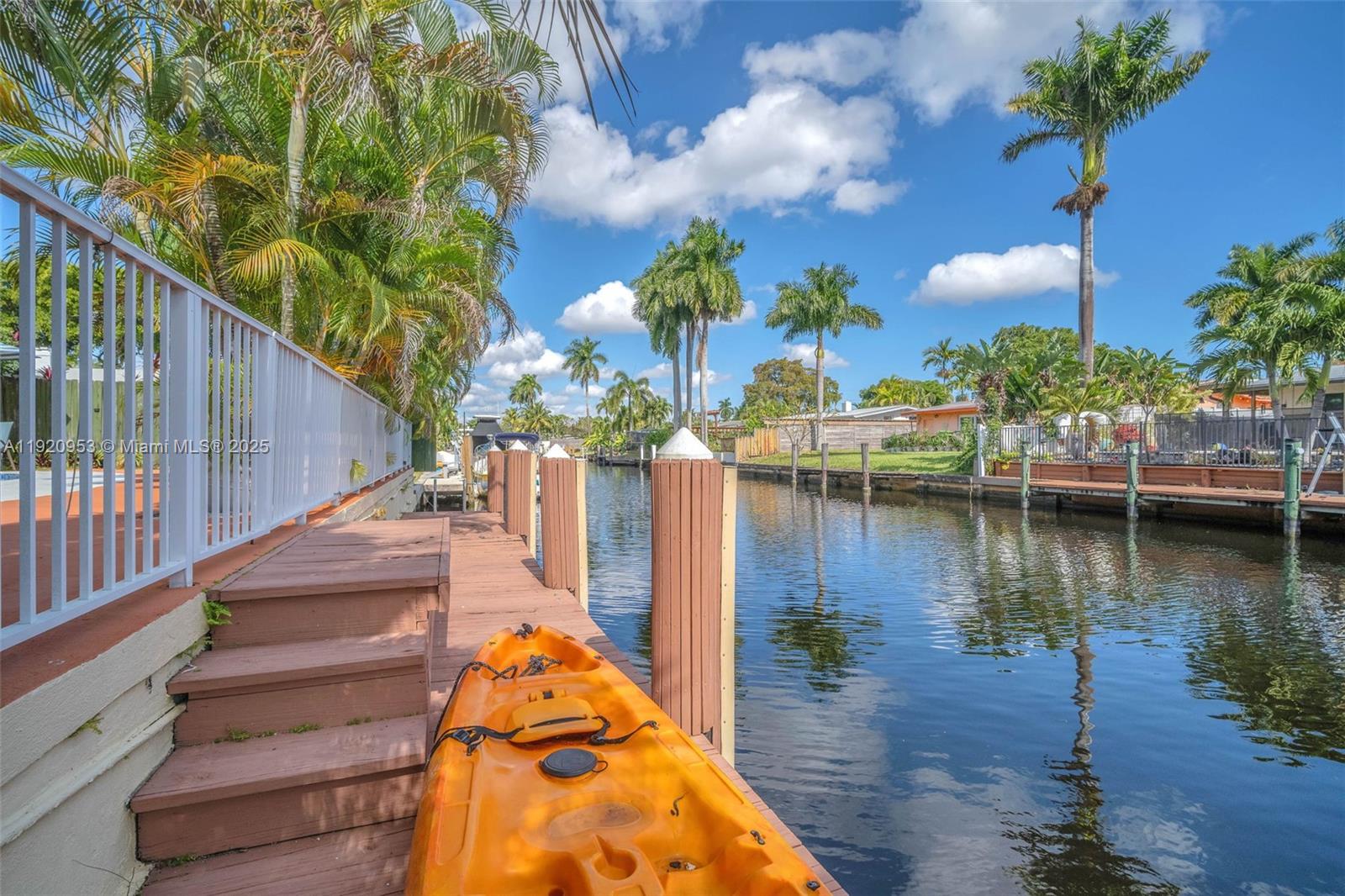 LAUDERDALE ISLES NO 2 - Residential