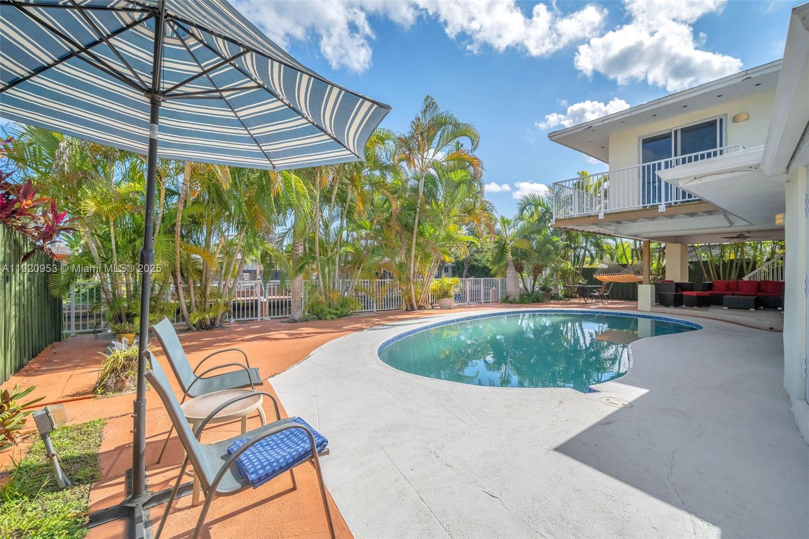 LAUDERDALE ISLES NO 2 - Residential