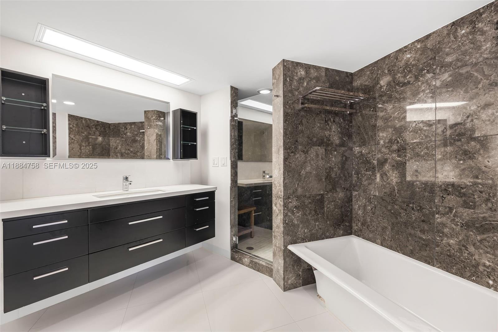 FIFTY SIX-SIXTY COLLINS A - Residential