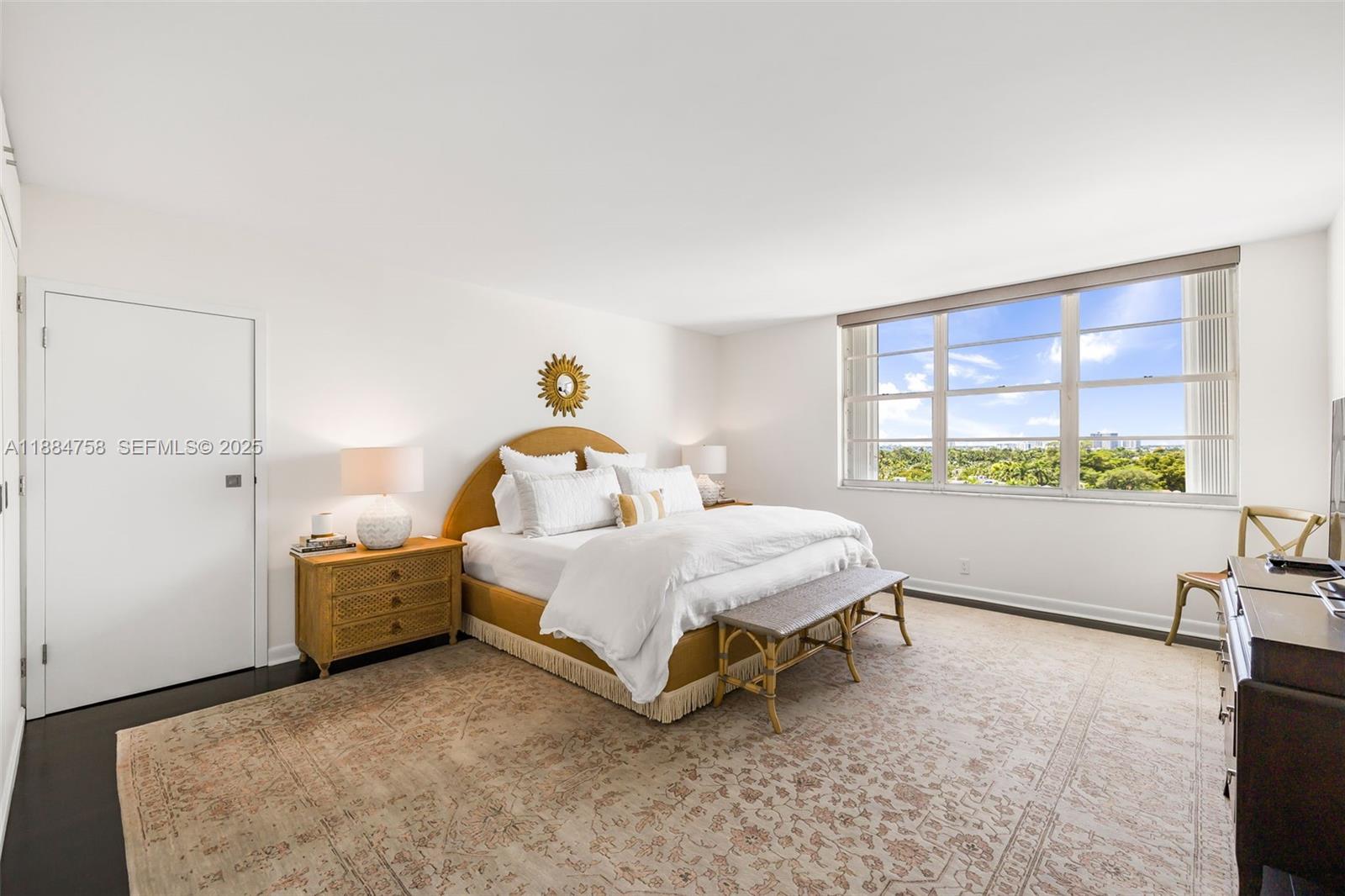 FIFTY SIX-SIXTY COLLINS A - Residential