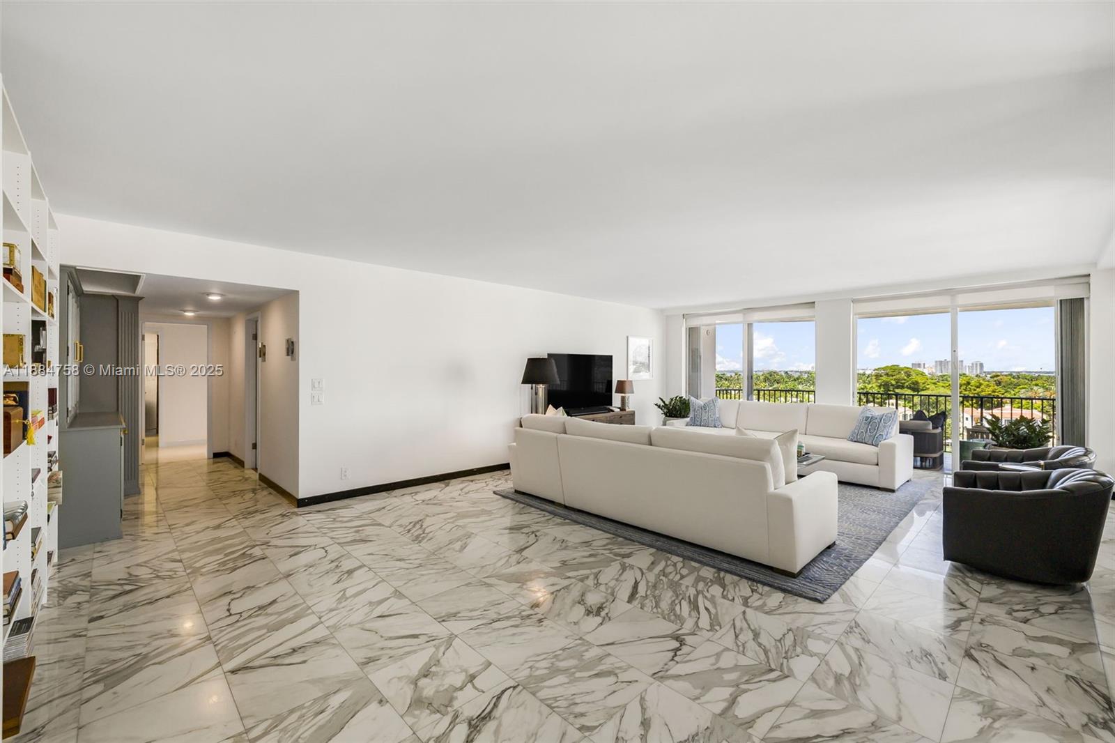 FIFTY SIX-SIXTY COLLINS A - Residential