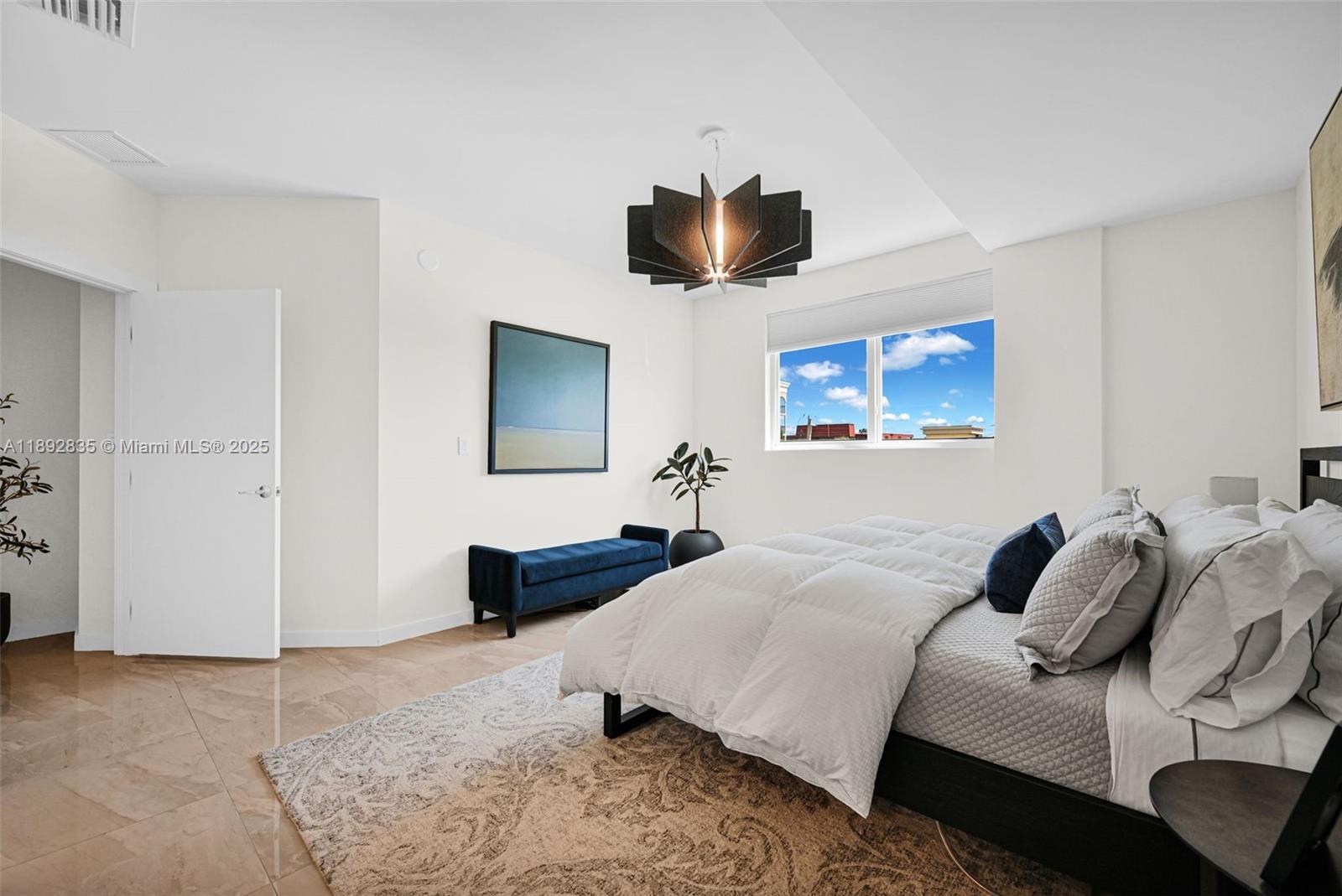 1900 DB AT DEERFIELD BEAC - Residential Lease