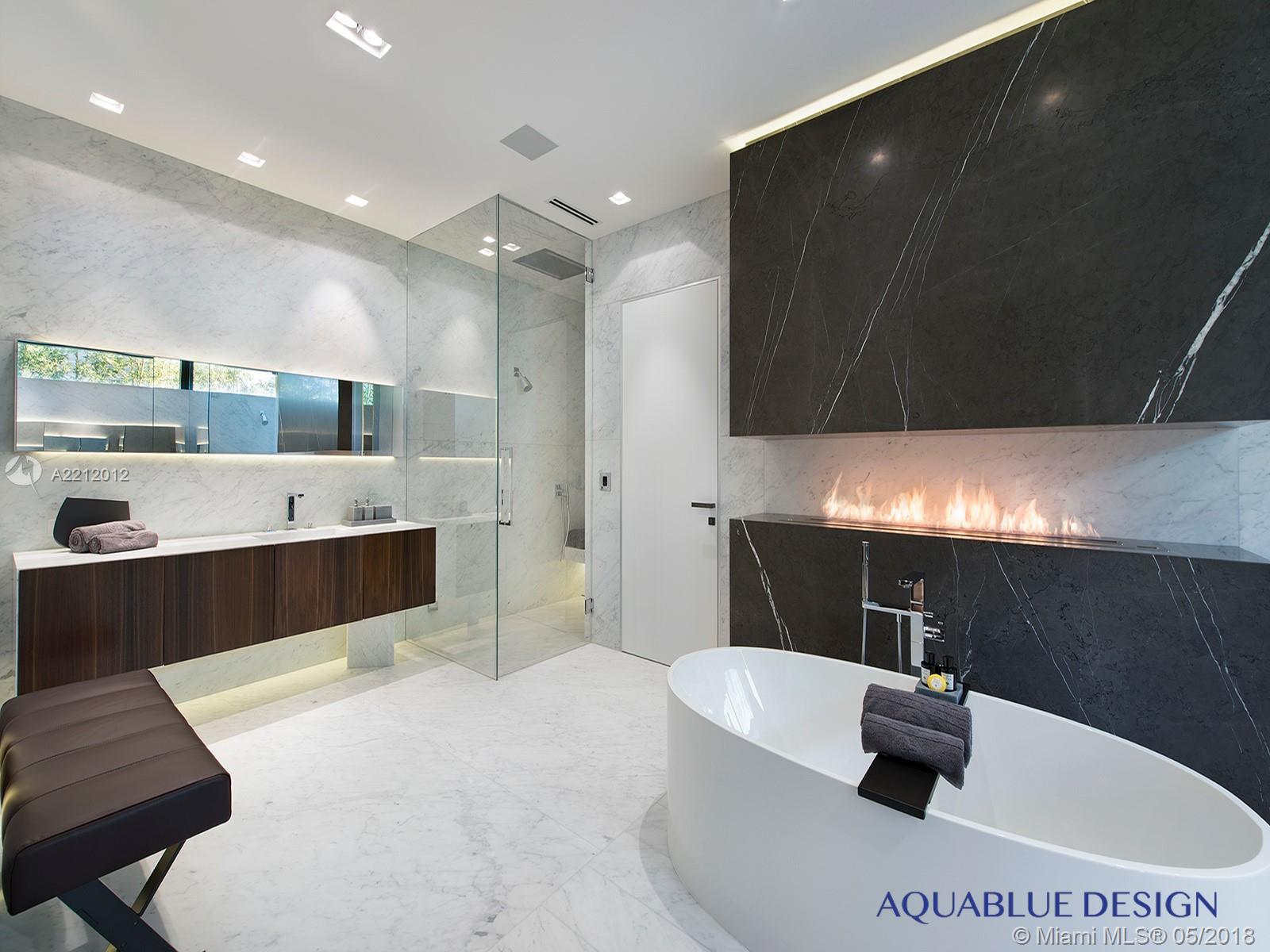 32 53 42 4-5 54 42 PALM I - Residential