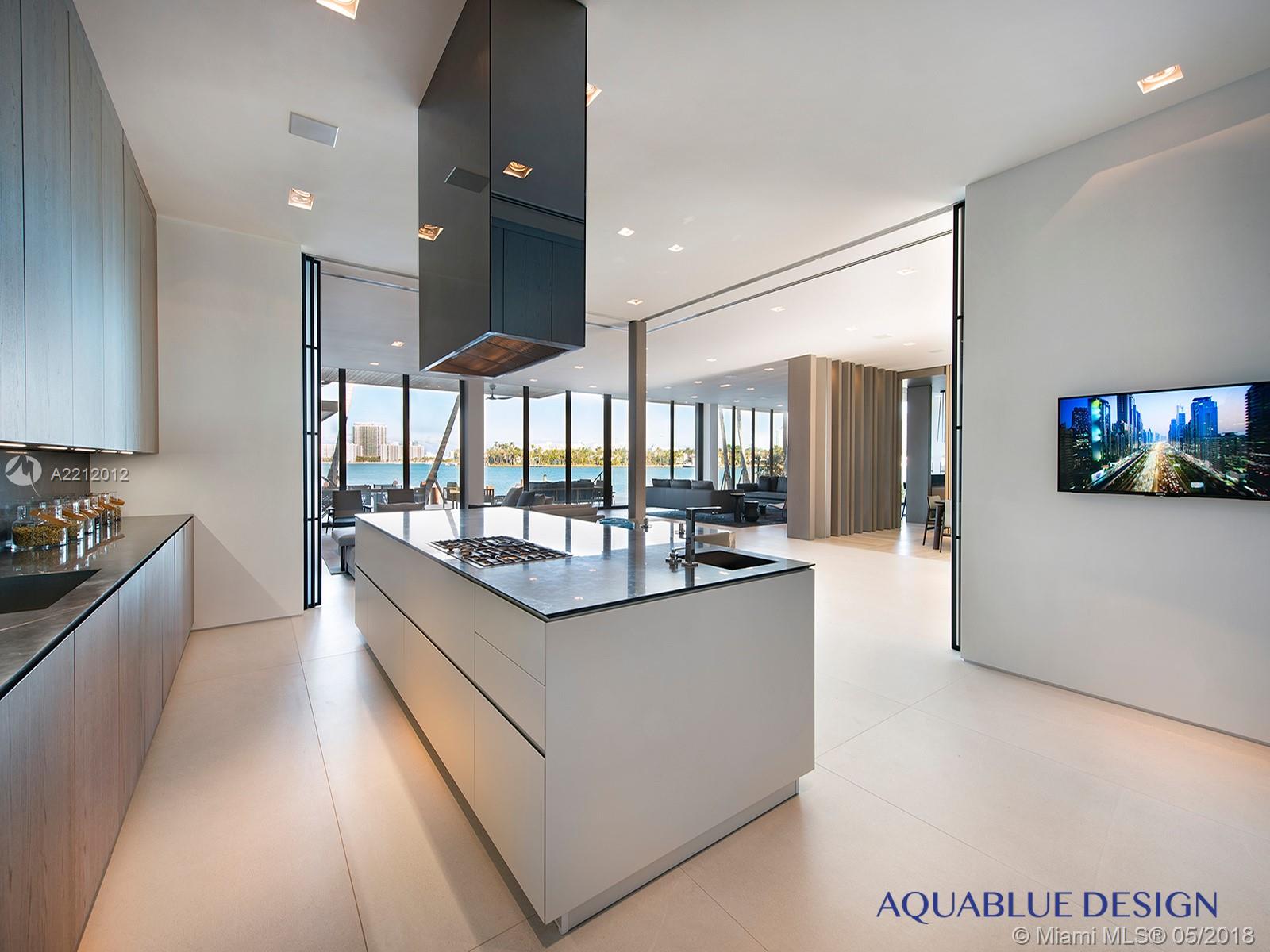 32 53 42 4-5 54 42 PALM I - Residential