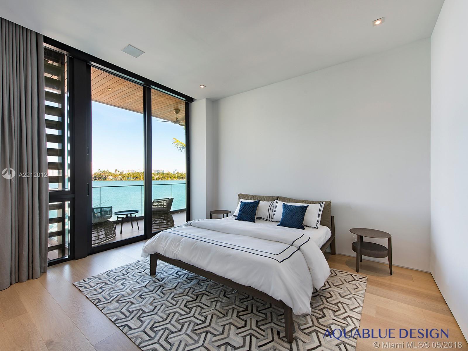 32 53 42 4-5 54 42 PALM I - Residential