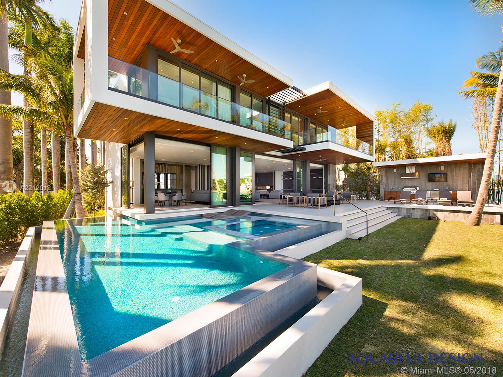 32 53 42 4-5 54 42 PALM I - Residential