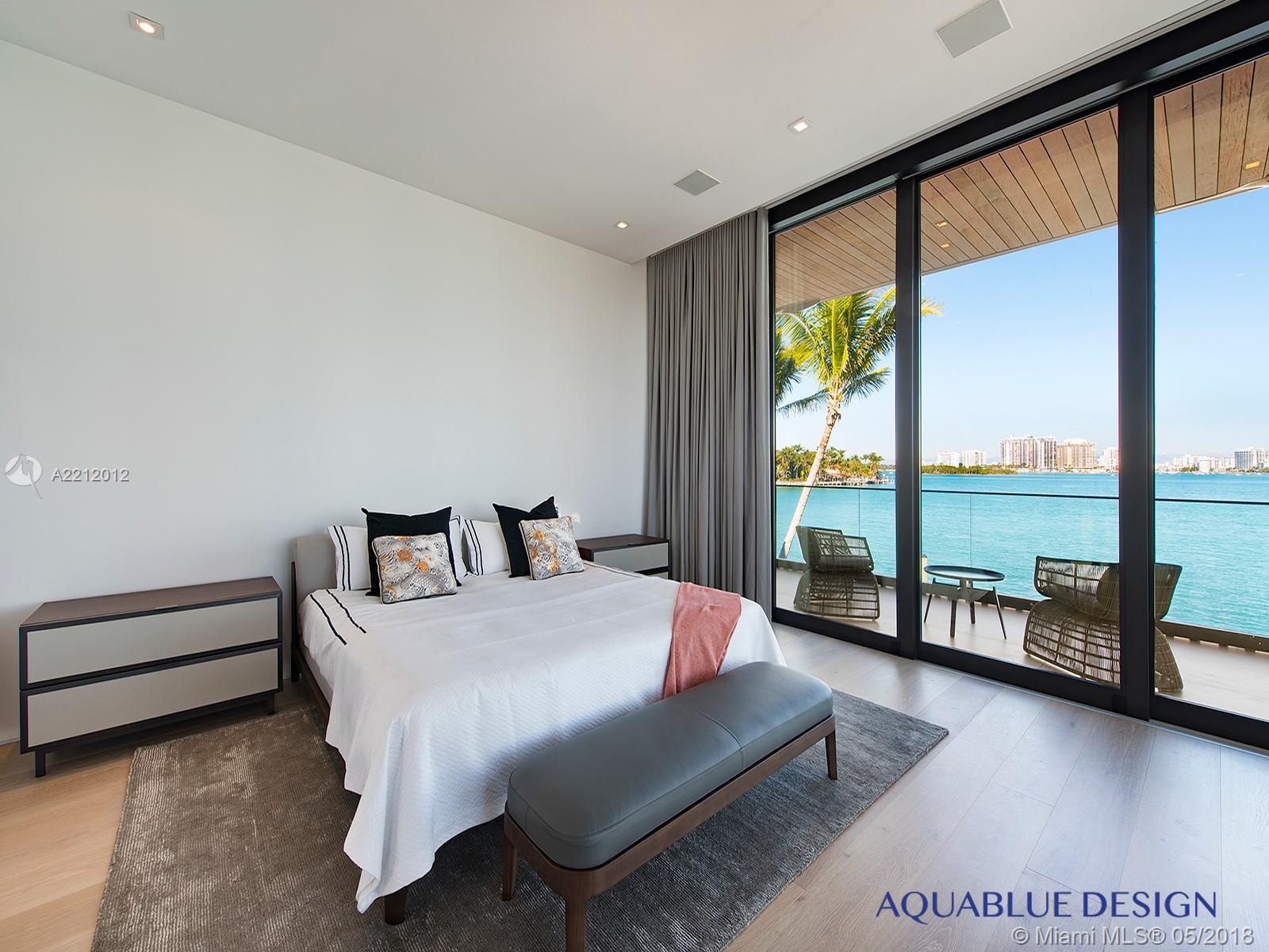 32 53 42 4-5 54 42 PALM I - Residential