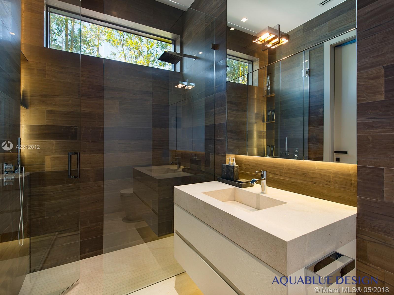 32 53 42 4-5 54 42 PALM I - Residential