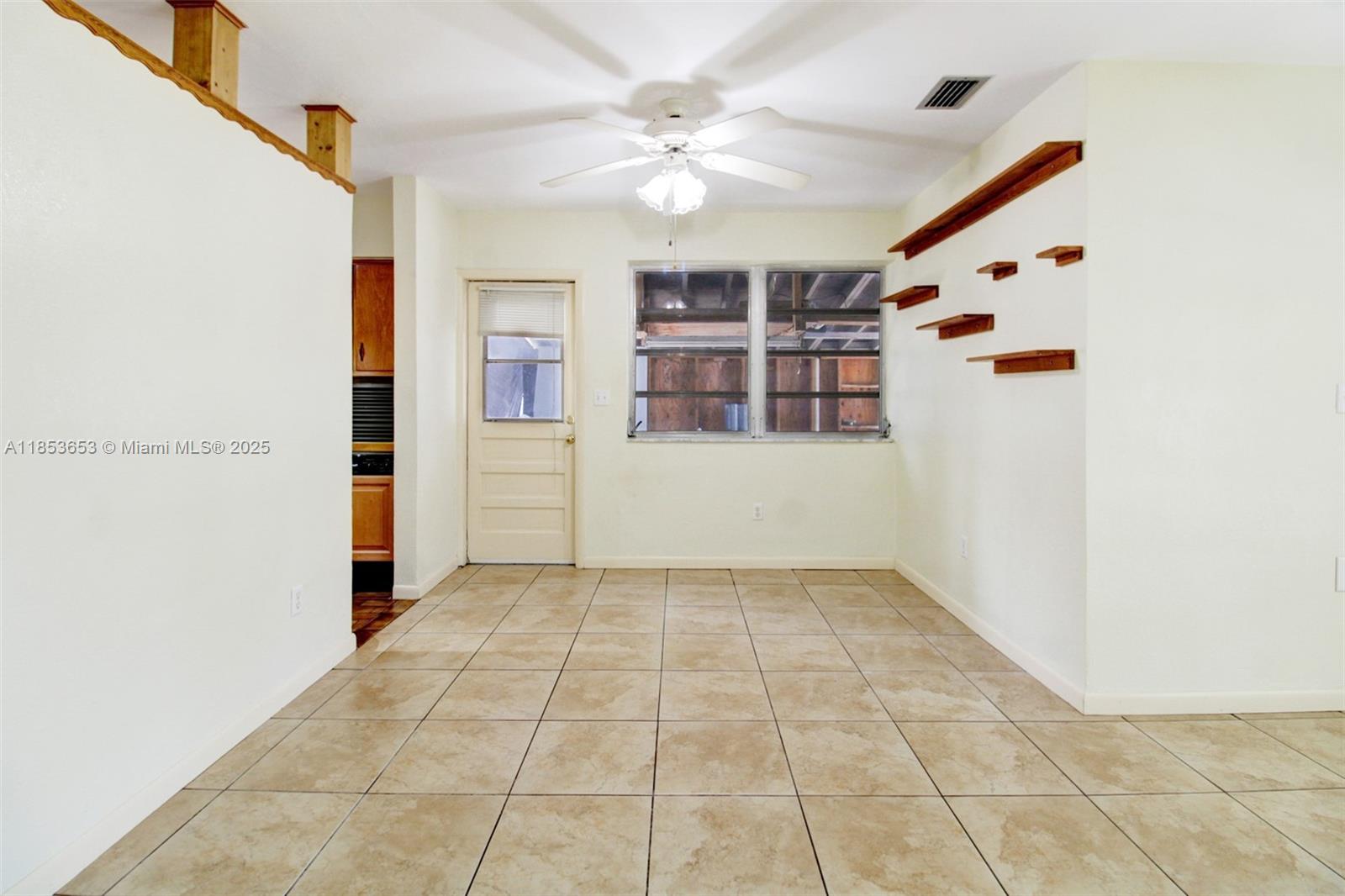 S CORAL HOMES SEC 3 - Residential