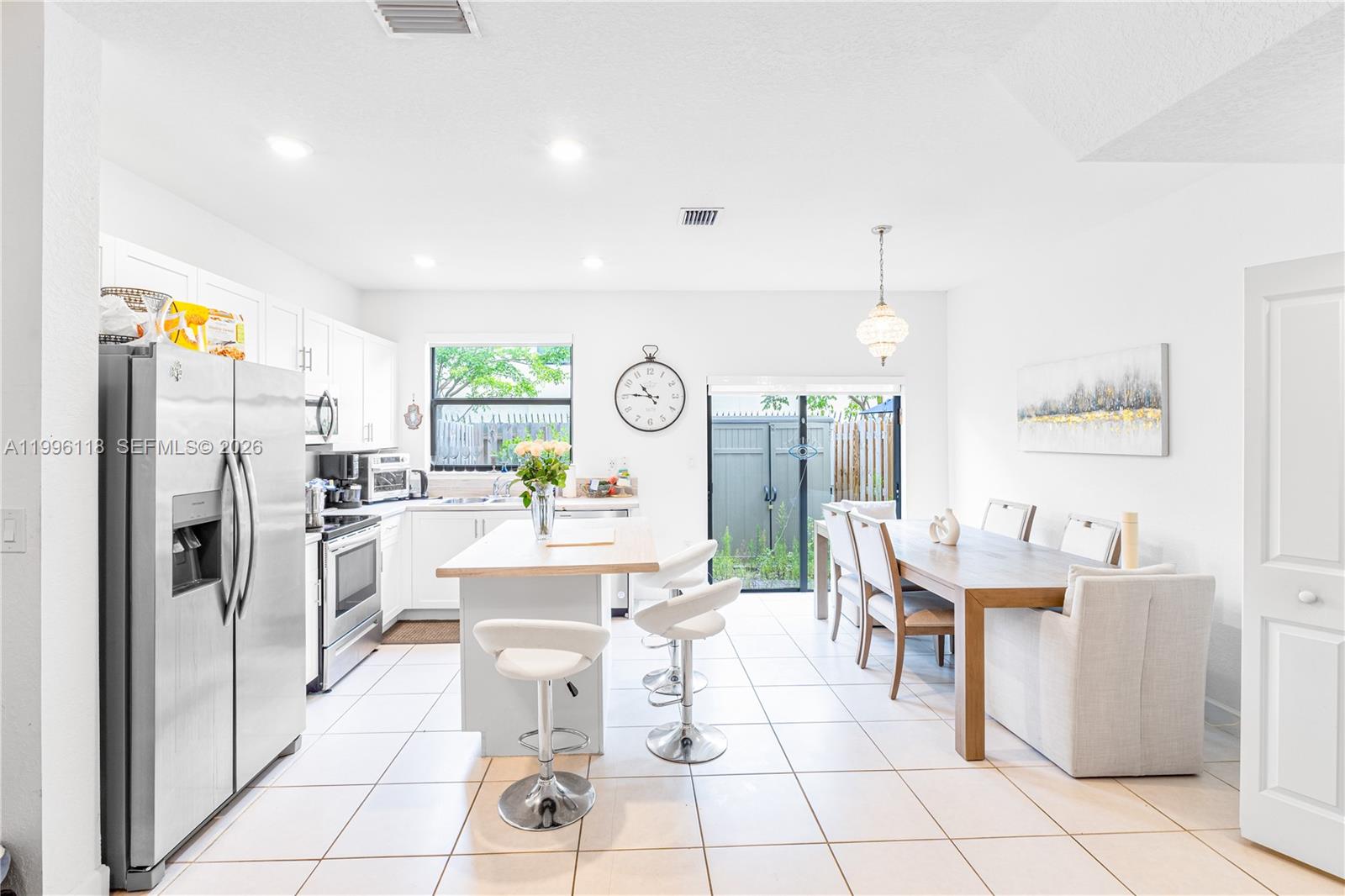 VIA VENTURA NEIGHBORHOOD - Residential