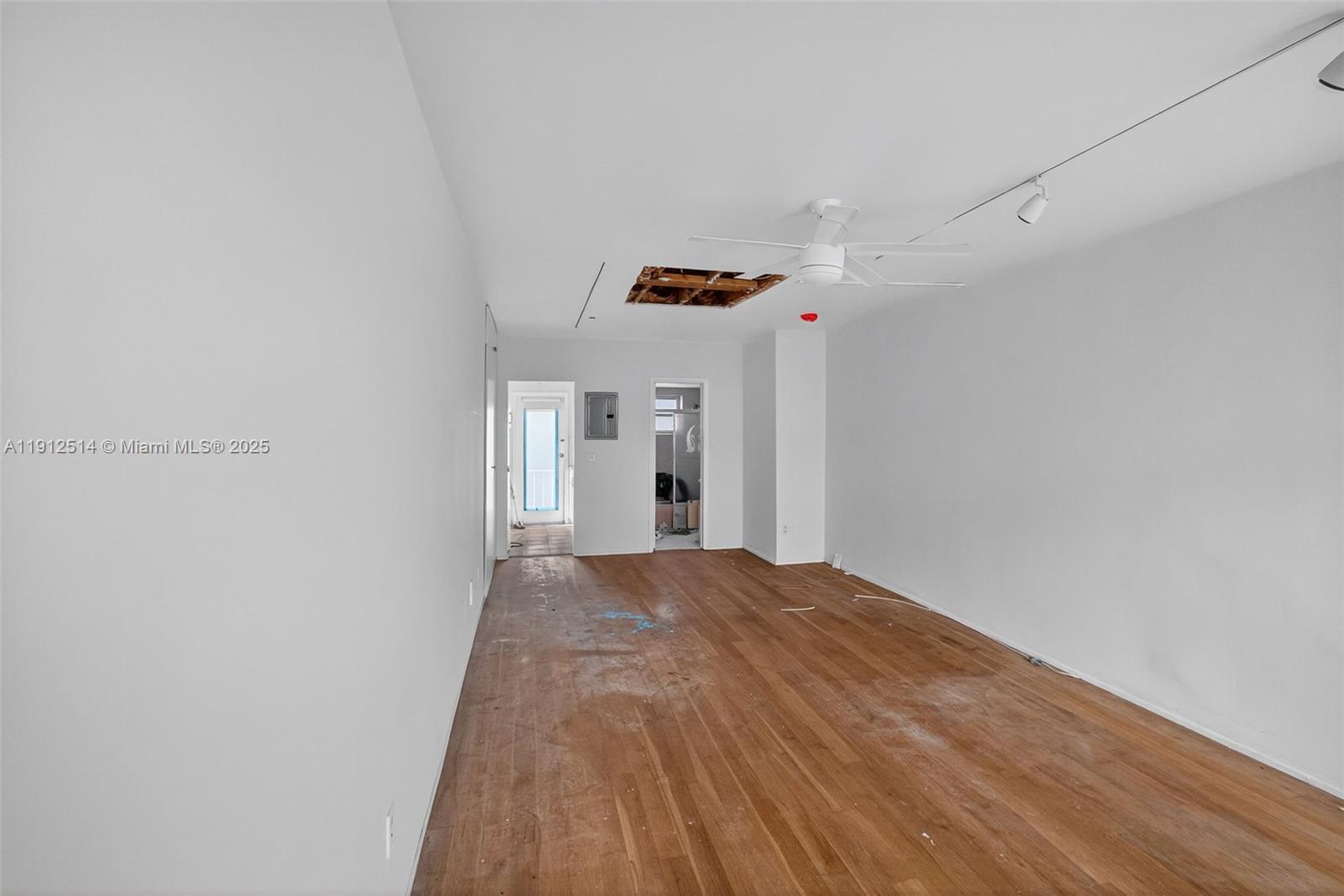 EUCLID BEACH CONDOMINIUM - Residential