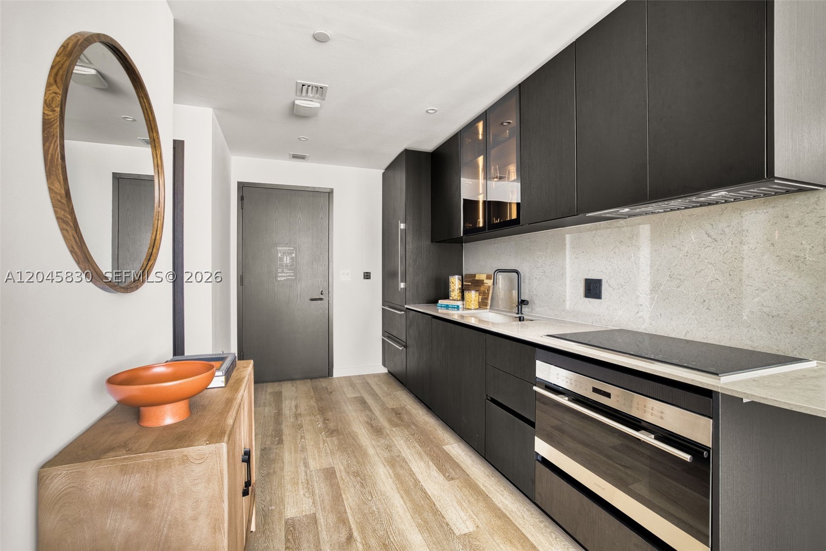 20 NE 11th St 4503
