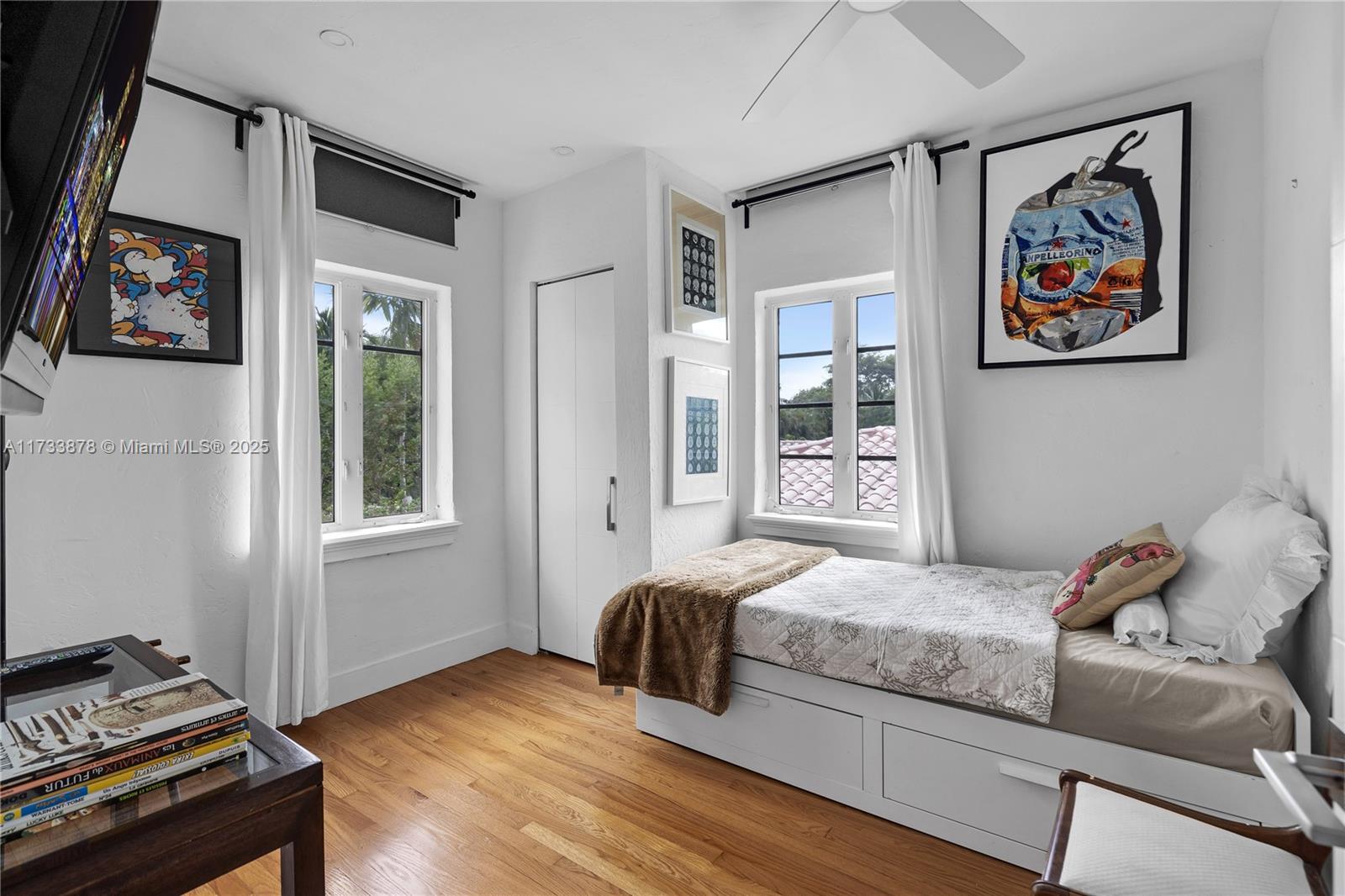 BAYSHORE PLAZA - Residential