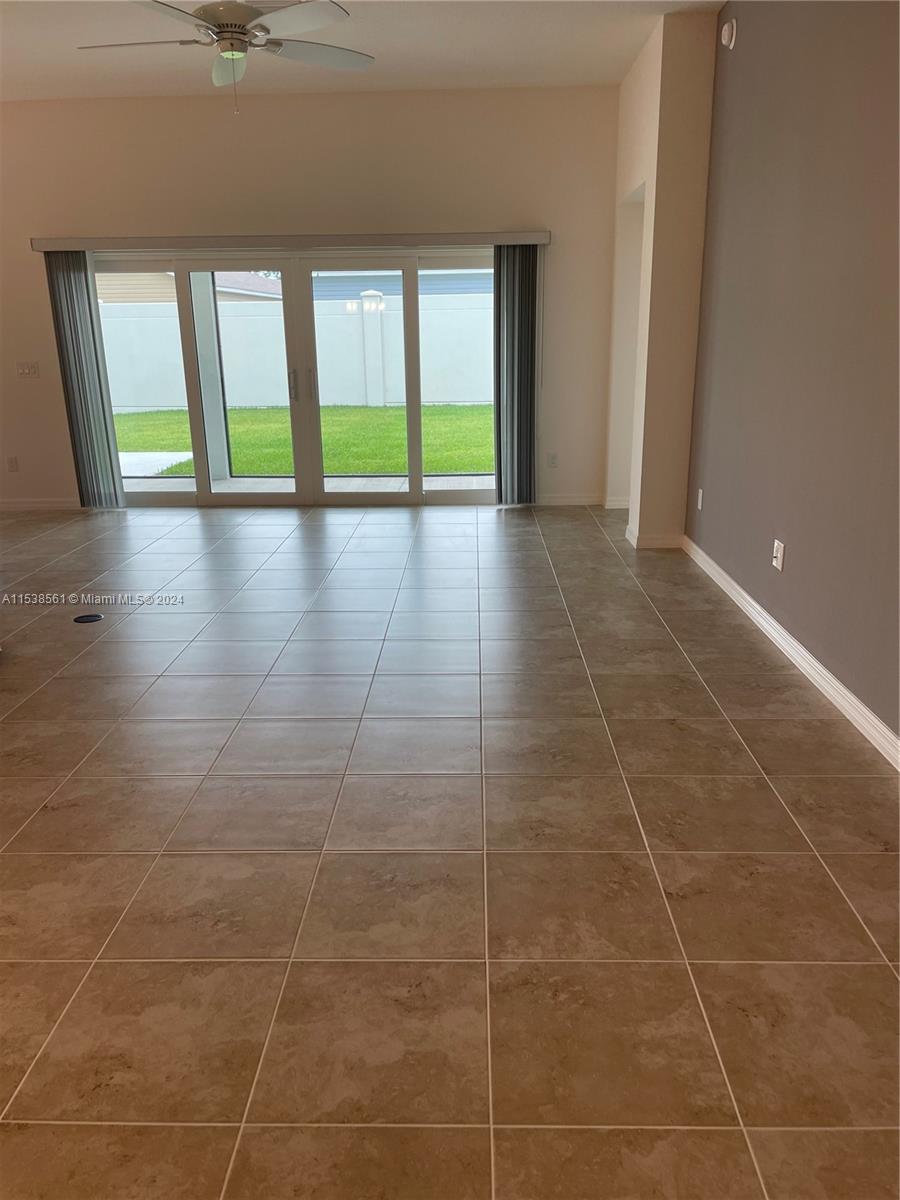 THE VILLAGES - ST. JOHNS - Residential Lease
