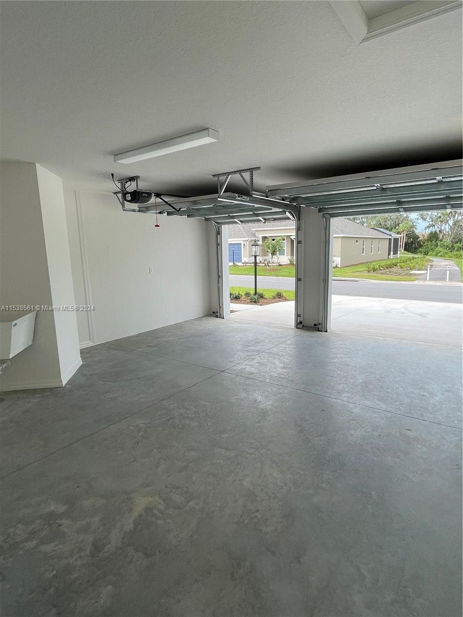 THE VILLAGES - ST. JOHNS - Residential Lease