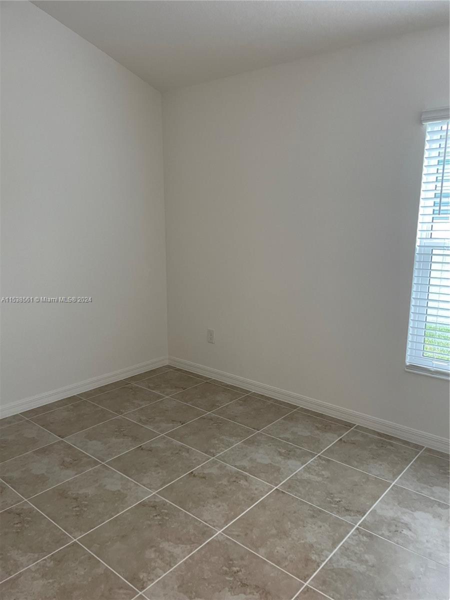 THE VILLAGES - ST. JOHNS - Residential Lease
