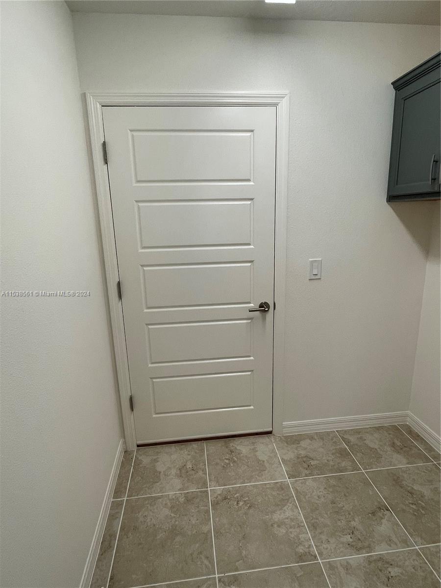 THE VILLAGES - ST. JOHNS - Residential Lease