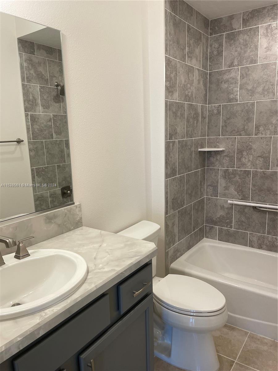 THE VILLAGES - ST. JOHNS - Residential Lease