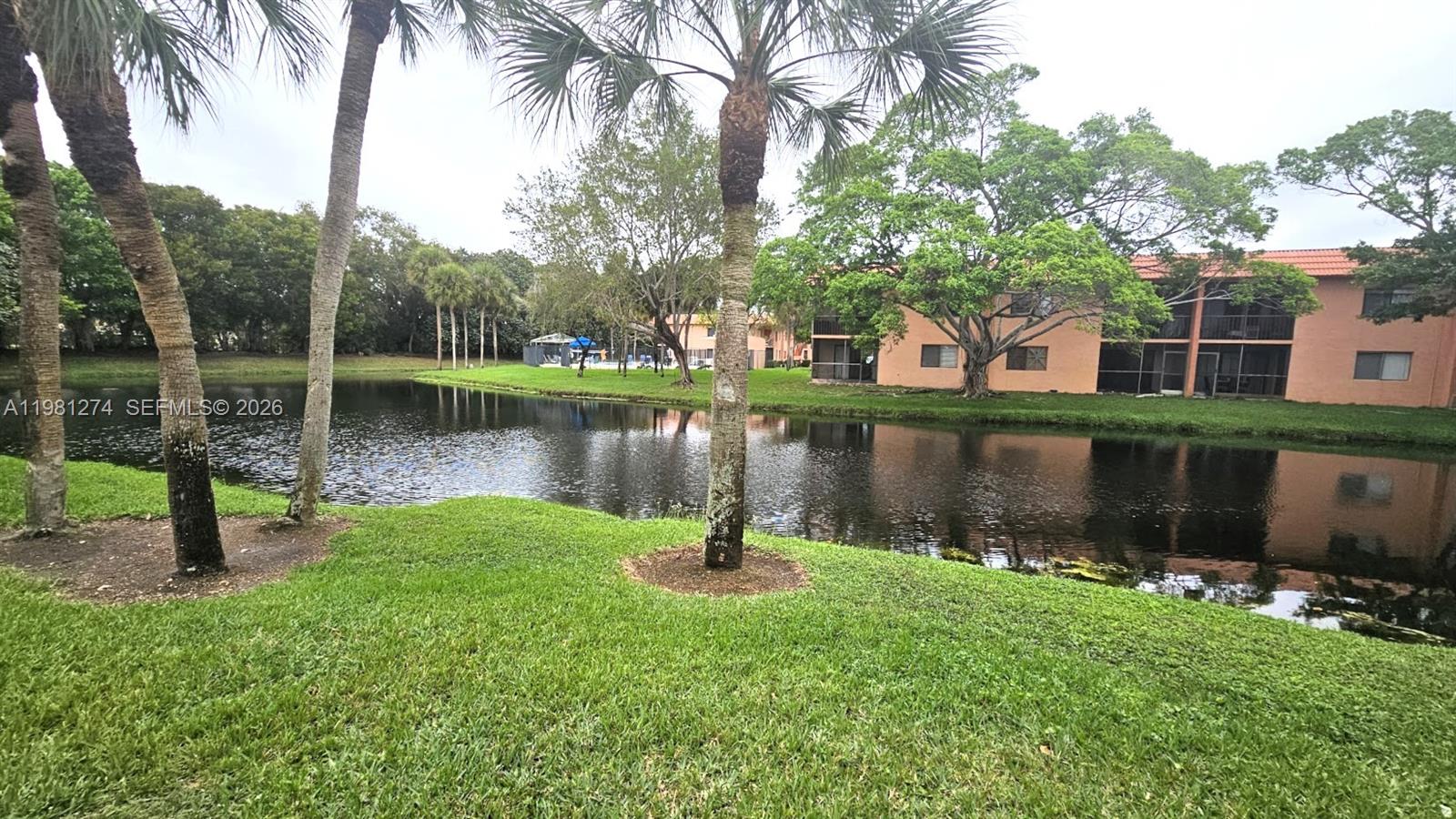 RACQUET CLUB APARTMENTS A - Residential Lease