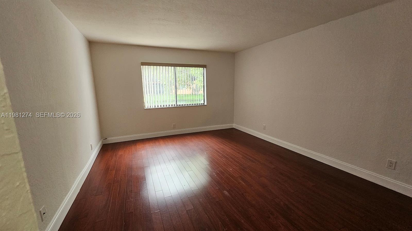 RACQUET CLUB APARTMENTS A - Residential Lease