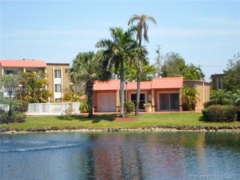 DORAL GARDENS II CONDO - Residential Lease