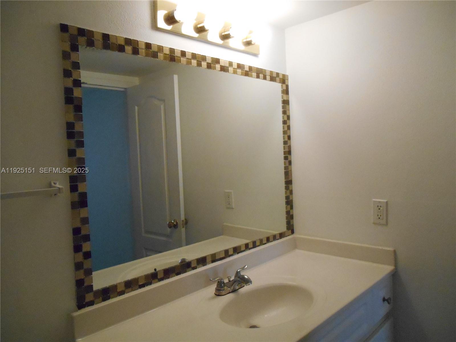 DORAL GARDENS II CONDO - Residential Lease