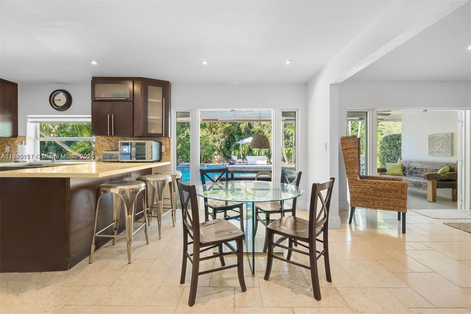 JONEL TERRACE 6 - Residential Lease