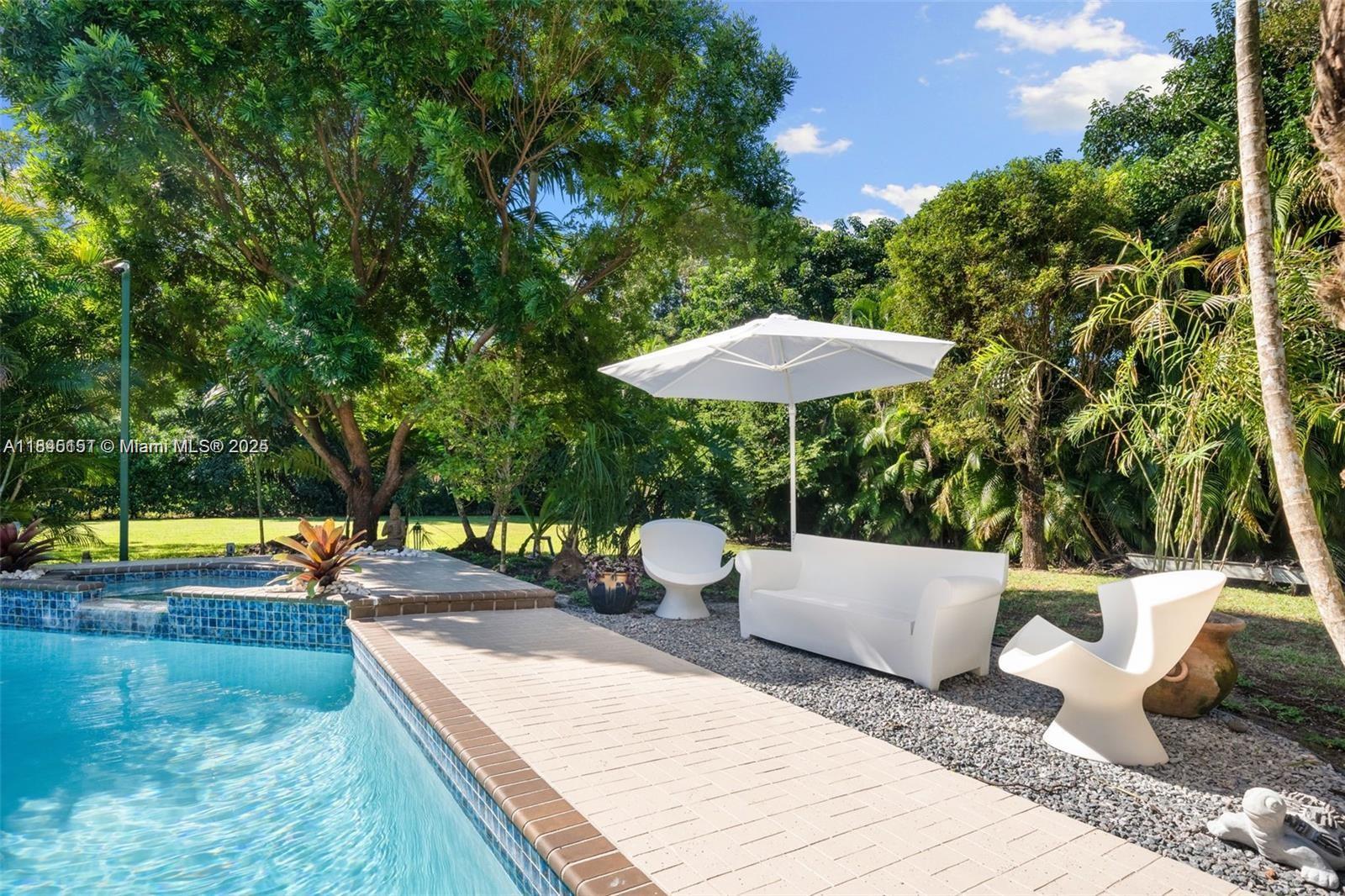 JONEL TERRACE 6 - Residential Lease