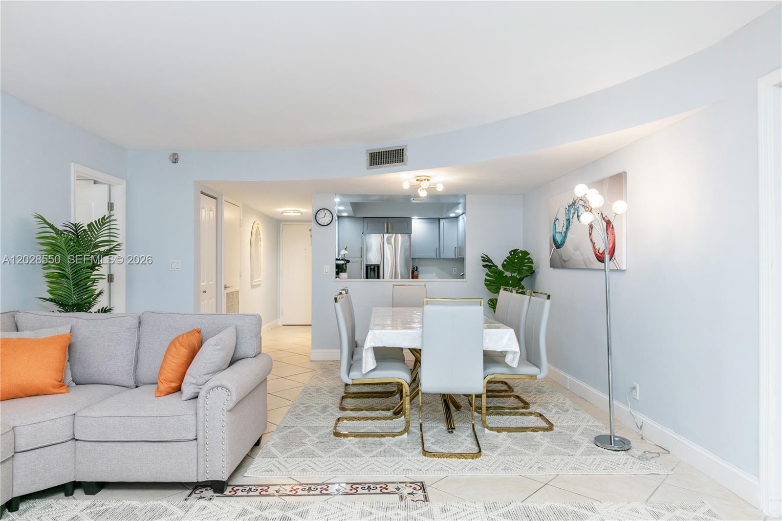 2401 S Ocean Dr 404