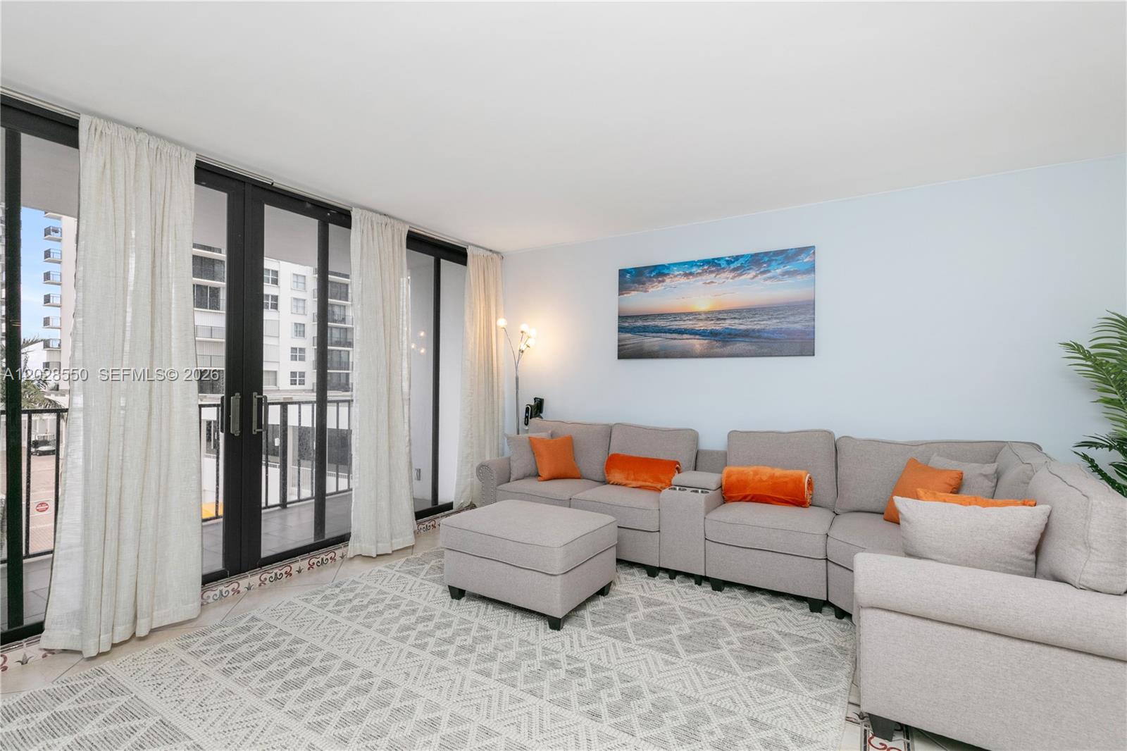 2401 S Ocean Dr 404