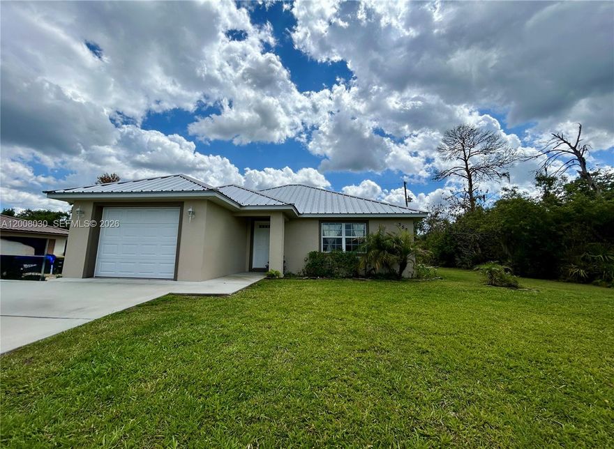 Welcome to this Charming 3-bedroom, 2-bathroom home in Lake Placid, Florida 
Built in 2022, this beautifully maintained property offers modern comfort with stylish finishes throughout.
Enjoy peace of mind with a durable metal roof and impact windows and doors. The interior features granite countertops, wood cabinetry, and a spacious open living area—perfect for both everyday living and entertaining.
Step outside to your cozy lanai, an ideal space to relax, unwind, or host guests while enjoying the Florida lifestyle.
Don’t miss this opportunity to own a piece of paradise in a growing and desirable area!
