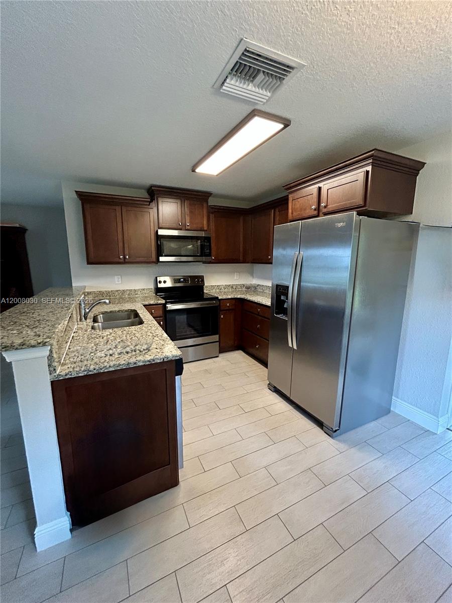 PLACID LAKES SEC 08 - Residential