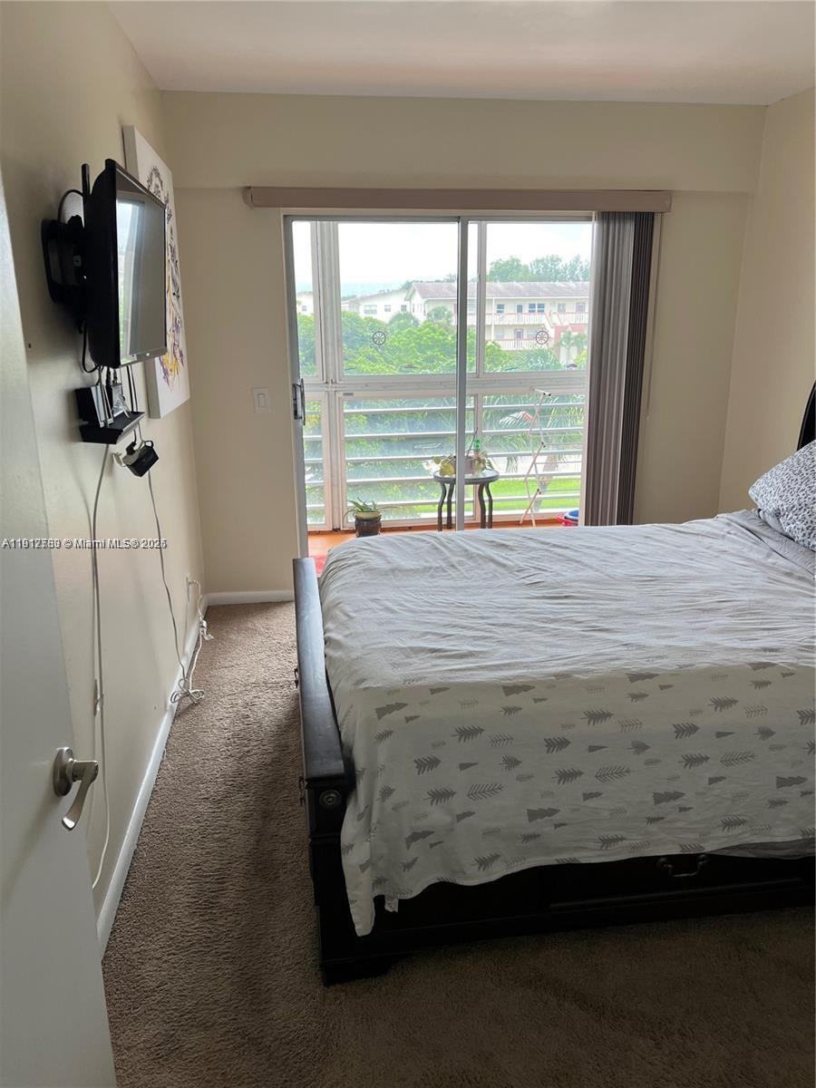 SUFFOLK AT CENTURY VILLAG - Residential Lease