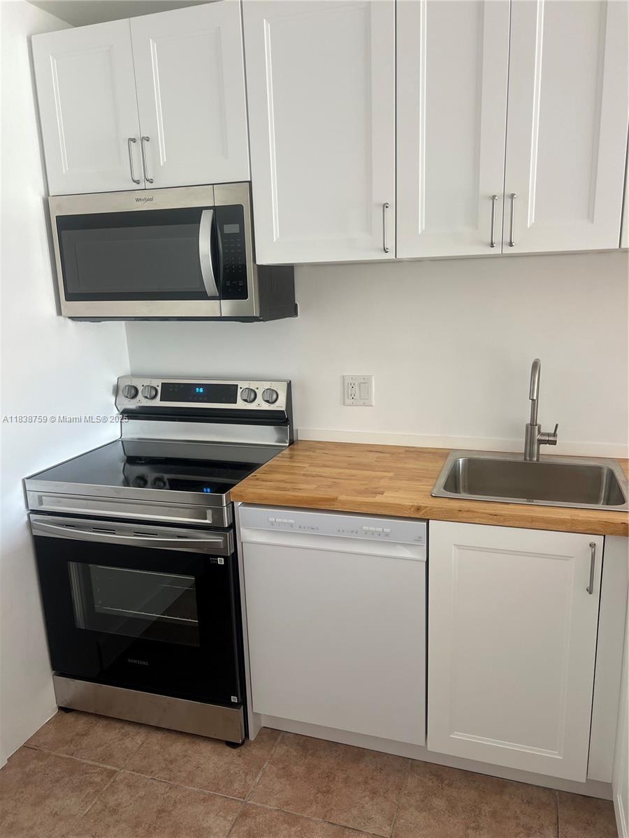 1455 N Treasure Dr 5B